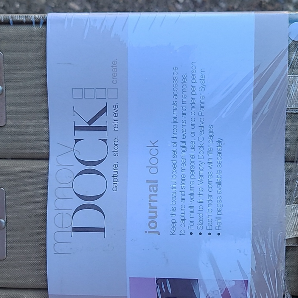 Memory Dock Journal Set - Picture 4 of 7